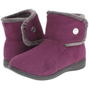Vionic Slipper Boots 7